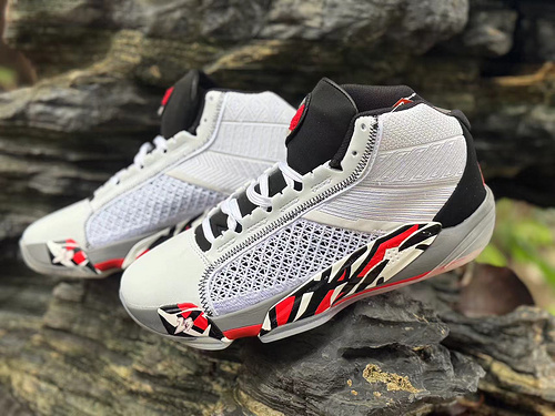 Jordan 38 No  23 Bugs